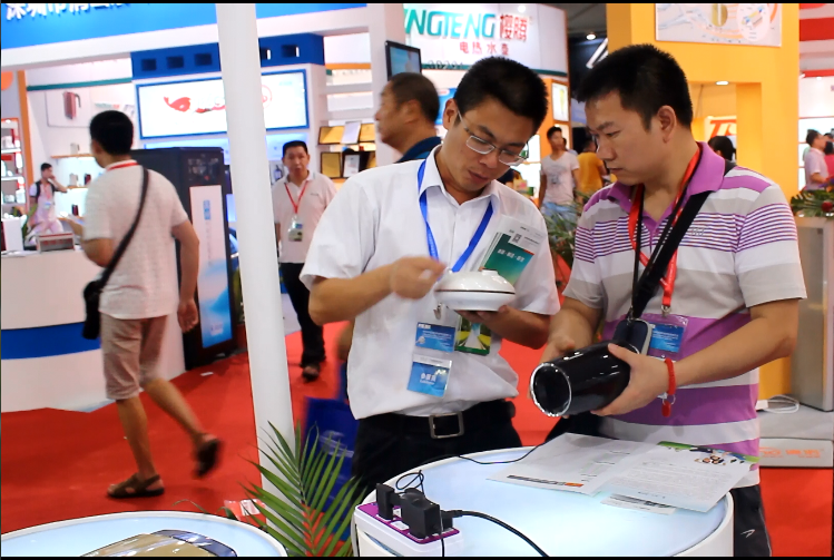 Buyair栢業2015順德家電交易秋交會 栢業空氣 CHA本草空氣凈化器